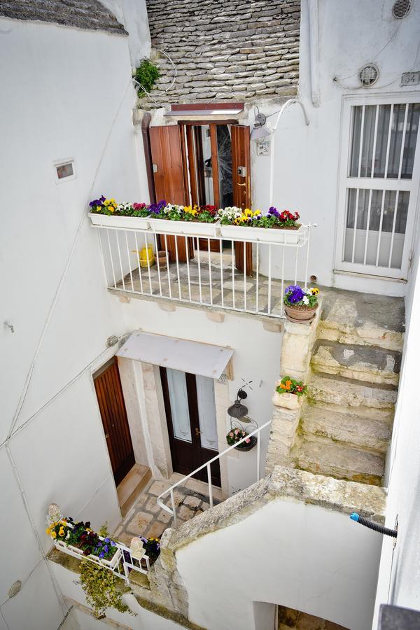 Ferienwohnung La Dimora U Curdunn Locorotondo Exterior foto
